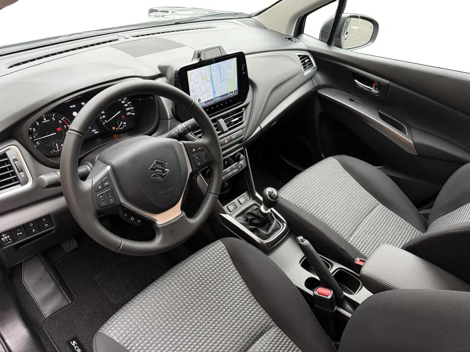 Suzuki S-Cross 1.4 Boosterjet Select Smart Hybrid VOORRAAD! €2000,- korting! | Achteruitrijcamera | Adapieve Cruise Control | LM Velgen