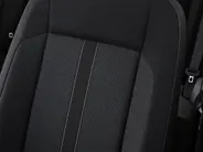 Volkswagen T-Roc 1.0TSI/115PK Life Edition · Apple/Android Car Play · Camera + Parkeersensoren · Keyless · Garantie t/m 29-05-2028 of 100.000km