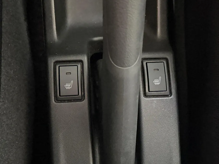 Suzuki Swift 1.2 Select Smart Hybrid 82PK | All Season banden | Navigatie | Climate Control | Adaptive Cruise Control | Achteruitrijcamera | Parkeersensoren achter | Stoelverwarming |
