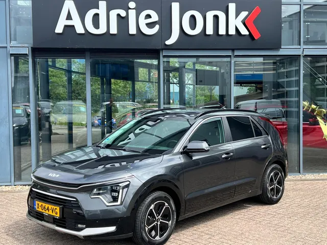 Kia Niro 1.6 GDi Hybrid DynamicPlusLine AUTOMAAT | HYBRIDE | SCHUIF- KANTELDAK | A.CAMERA | APPLE CARPLAY/ANDROID AUTO | NED. AUTO | 1e EIGENAAR |