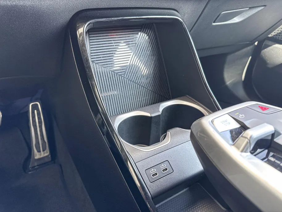 BMW iX1 eDrive20 67 kWh