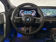 BMW iX xDrive45 101 kWh