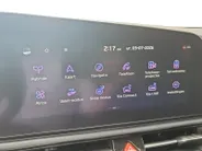Kia Niro 1.6 GDi Hybrid DynamicPlusLine | Schuifdak | Stoel en stuurverwarming | Dodehoekdetectie | Head-up Display | Camera | verbruik 1 op 20!