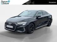 Audi A3 Limousine 110PK 30 TFSI S Edition Automaat | 1e eigenaar | Virtual Cockpit | Navi | Armsteun | Cruise Control | Zwarte Lichtmetalen Velgen | Apple CarPlay/Android Auto | Full LED koplampen | Keyless Entry |