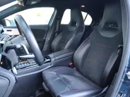 Mercedes-Benz A-Klasse 180 Business Solution AMG l Nightpakket l Achteruitrij camera l AMG Line l Ambiente lichtpakket