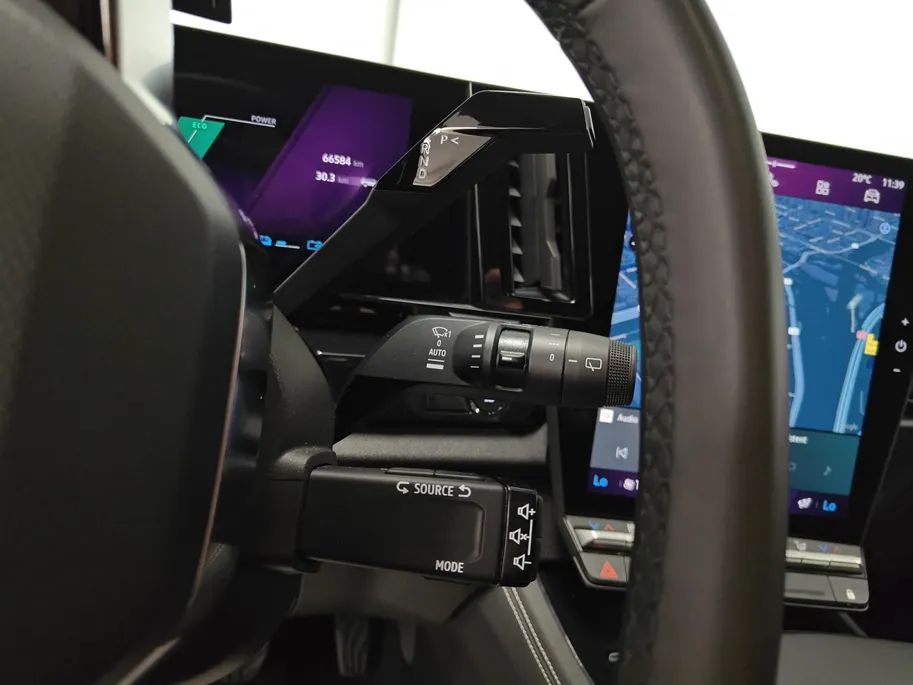 Renault Espace E-Tech full hybrid 200 techno 7p. AUTOMAAT NAVI AIRCO CAMERA CRUISE CONTROLE LM VELGEN APPLE CARPLAY ANDROID AUTO HOGE INSTAP 7 STOELEN ZEER MOOIE AUTO