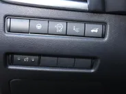 Nissan QASHQAI 1.3 MHEV Xtronic Tekna Plus |Nappa lederen bekleding| Bose audio | Head-up display | Trekhaak | 1800kg trekgewicht | All season banden | Stoelmassage | Stoelgeheugen | Stoel-, voorruit- en stuurverwarming