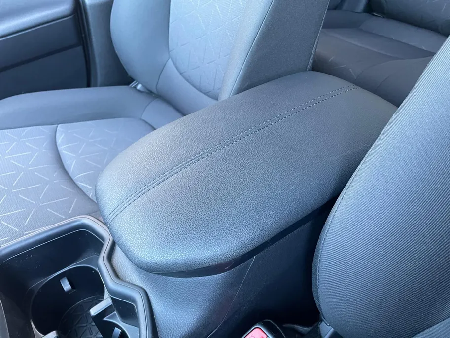 Toyota RAV4 2.5 Hybrid Business *Automaat*Navi via Carplay*Camera*Elekt. Achterklep*Adapt. Cruise Control*LM Velgen*Zeer nette auto!