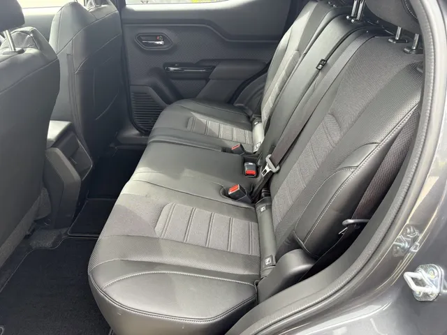 Toyota Urban Cruiser Executive 61 kWh