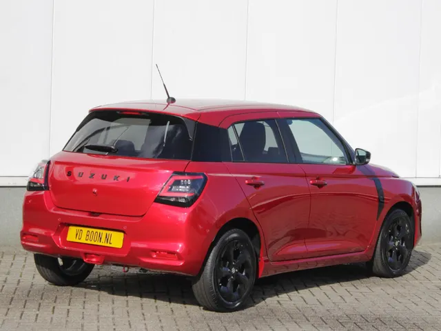 Suzuki Swift 1.2 Edition 60 Smart Hybrid | Navi | Leder | Adap. Cruise