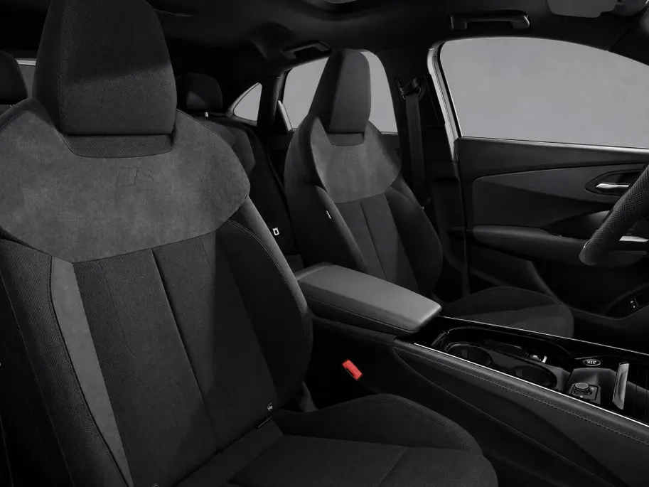 Audi Q3 Sportback 1.5 e-hybrid S edition 272 PK · Tech pro · Trekhaak elek. wegklapbaar · Glazen panoramadak