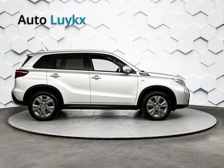 Suzuki Vitara 1.4 Select Smart Hybrid Automaat | Navigatie | Adaptieve Cruise Control | Parkeercamera