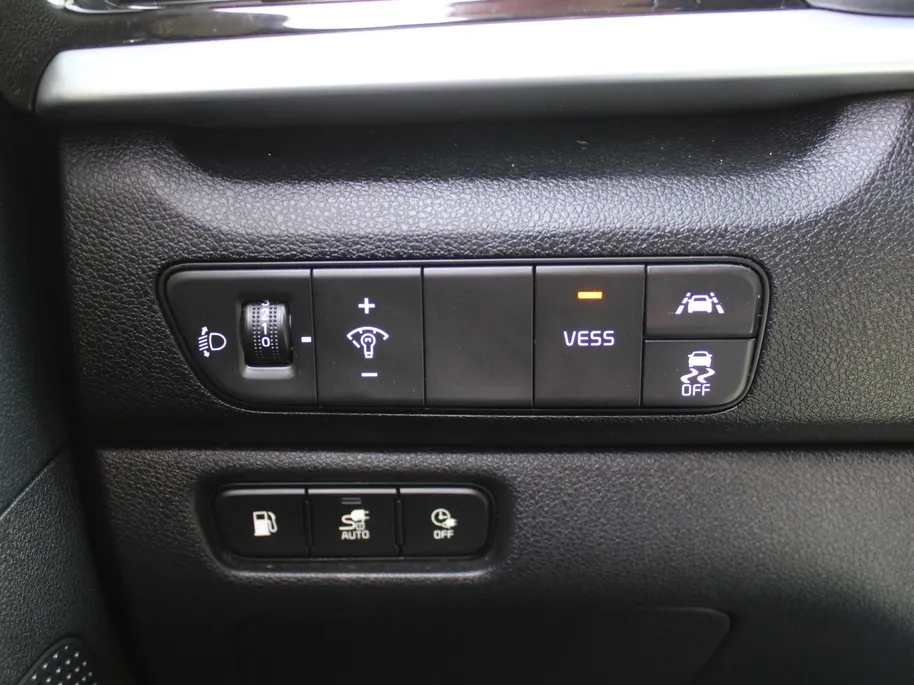 Kia Niro 1.6 GDi PHEV DynamicLine | Plug-in Hybride | Camera | Cruise adapt. | Clima | Navi | Parkeersensor v+a | Apple Carplay/Android Auto | 16' LM | Dealeronderhouden |