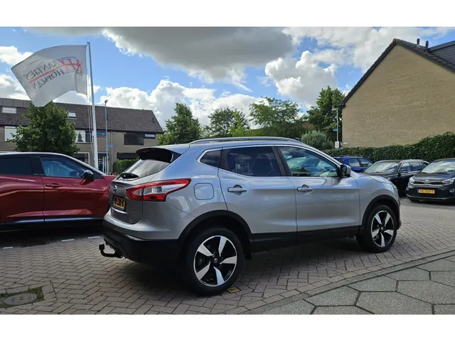 Nissan QASHQAI 1.2 115pk DIG-T N-Connecta