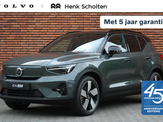 Volvo EX40