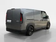 Kia PV5 L2H1 Elite Executive 71.2 kWh | 416 km WLTP-actieradius | 10% - 80% laden snelladen in 30 minuten | All-season banden | Dodehoek camera | 360 camera | Parkeersensoren rondom | Stoel- en stuurverwarming | Draadloos Apple/Android Carplay | Navi