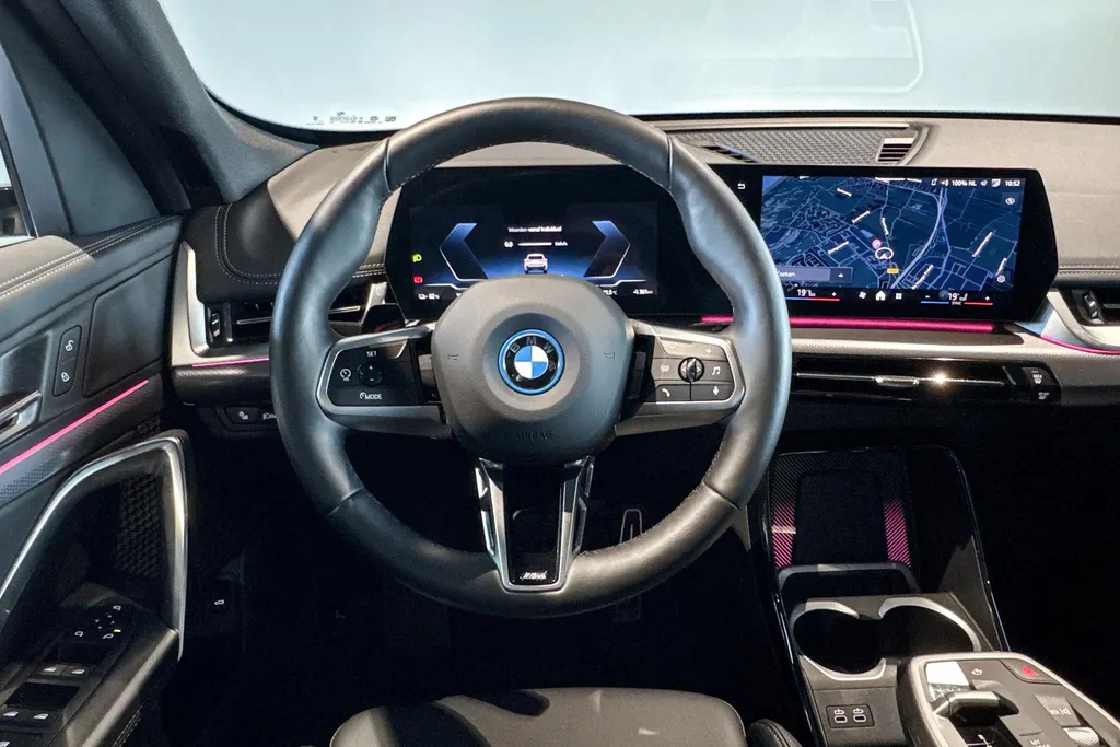 BMW iX1 eDrive20 67 kWh