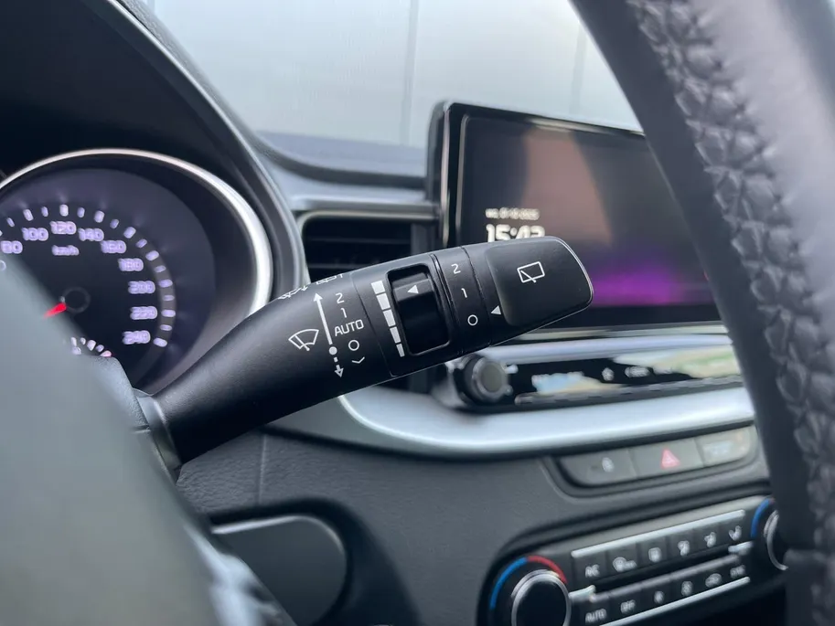 Kia Ceed 1.0 T-GDi DynamicLine | Navi | Clima | Camera | Lane Assist | Apple Carplay | Android Auto