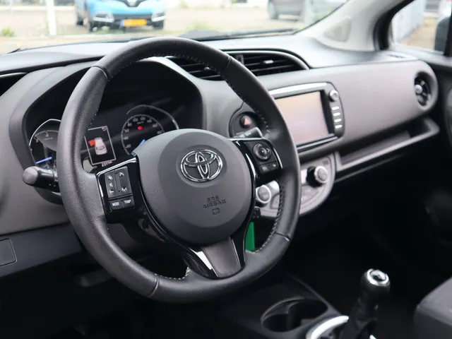 Toyota Yaris 1.0 VVT-i Active Camera | Cruise | Slechts 23.675 km