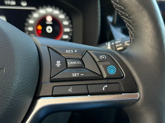 Nissan Juke Hybrid 143pk N-Sport | Navigatie | 360-Camera | App Connect | ACC | Cold Pack | Keyless