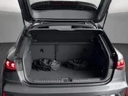 Audi A3 Sportback 40 TFSI e S edition 204 PK · Glazen panoramadak · SONOS premium 3D · Lichtpakket pro ambient light · MEGA Sale