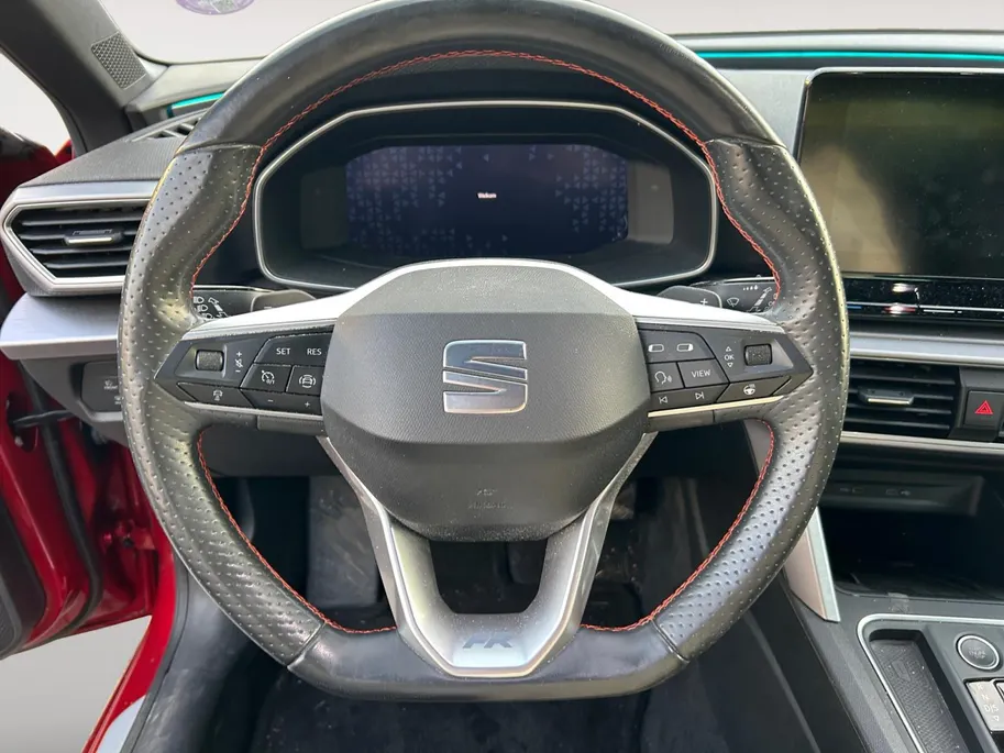 SEAT Leon 1.5 eTSI FR Nu met 12 maanden garantie! Hele mooie uitvoering!