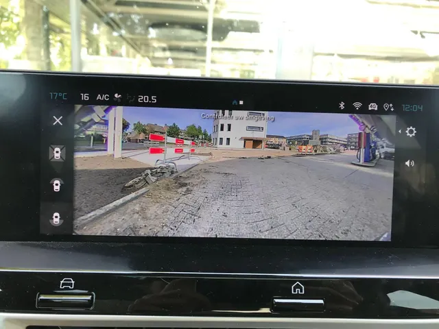 Citroën C4 1.2 Hybrid 145pk Max Comfort stoelen | pano dak.