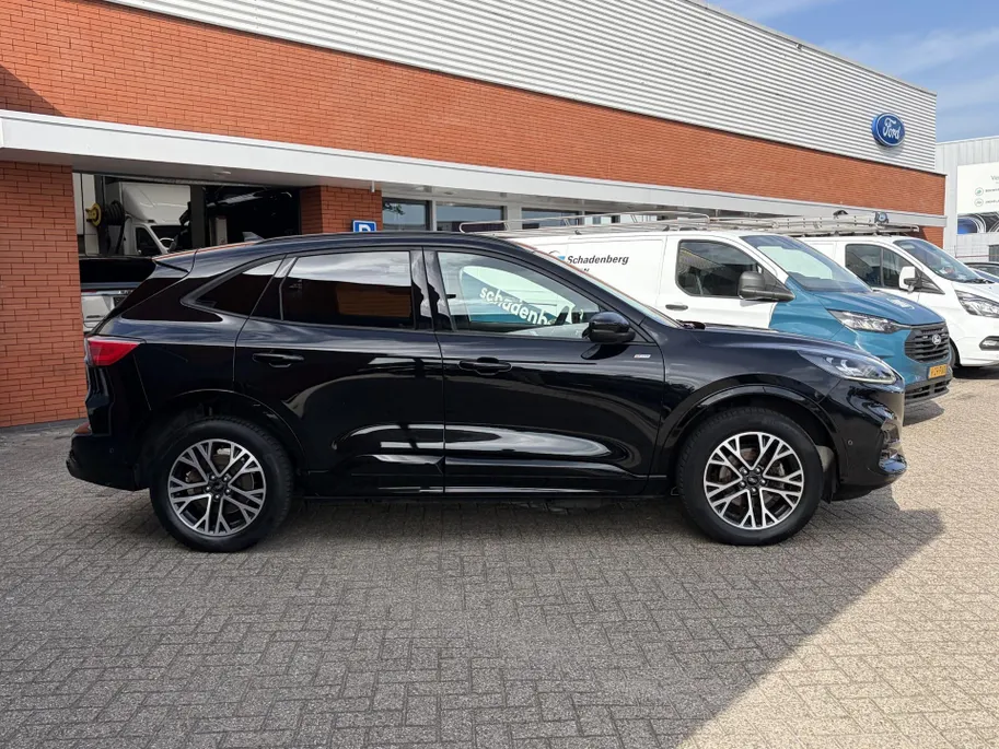 Ford Kuga 2.5 PHEV ST-Line X
