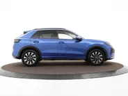 Volkswagen T-Roc Life First Edition 1.5 eTSI 116 PK 7 versn. DSG · Comfort pakket · Achteruitrijcamera ·