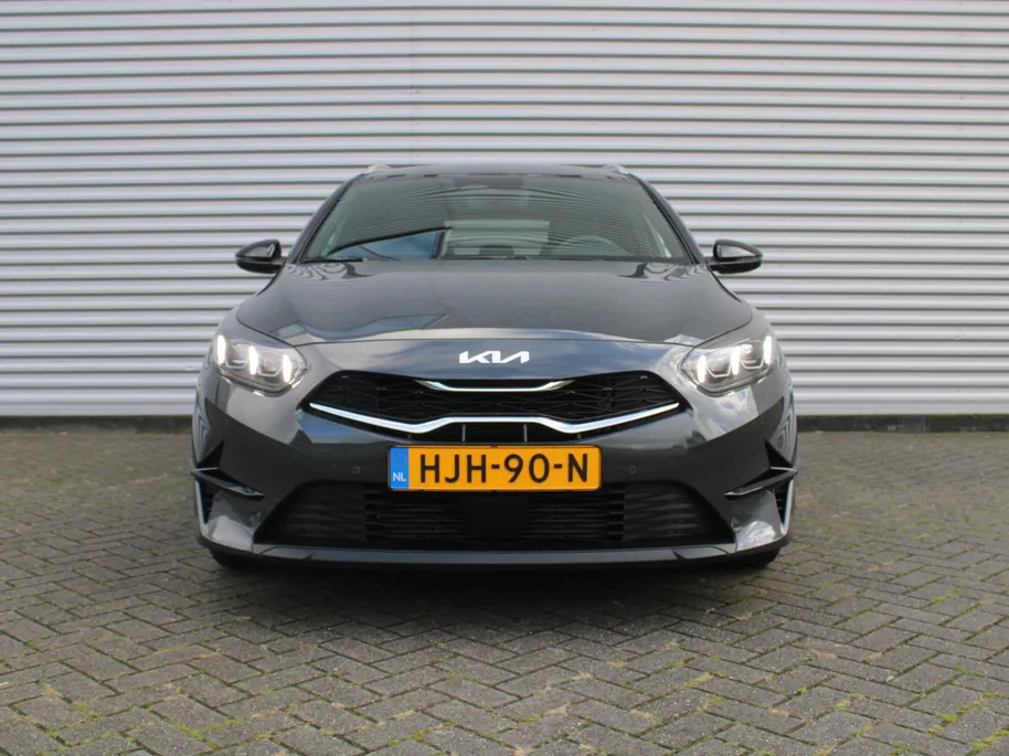 Kia Ceed Sportswagon 1.0 T-GDi MHEV Design Edition | Stuur-/stoelverwarming | Cruise adapt. | Camera | 16' LM | Dodehoekdetectie | JBL audio | LED |