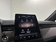 Renault Clio 90PK TCe GPF Techno | 9,3' Navi | Climate Control | Apple CarPlay/Android Auto | Camera | Cruise Control | Parkeersensoren | Full LED | Lichtmetalen Velgen | Digital Cockpit | Licht & Regen Sensor |