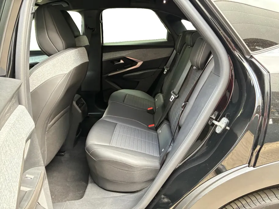 Peugeot 3008 Allure NIEUW MODEL | HYBRIDE | NAVI | LM VELGEN