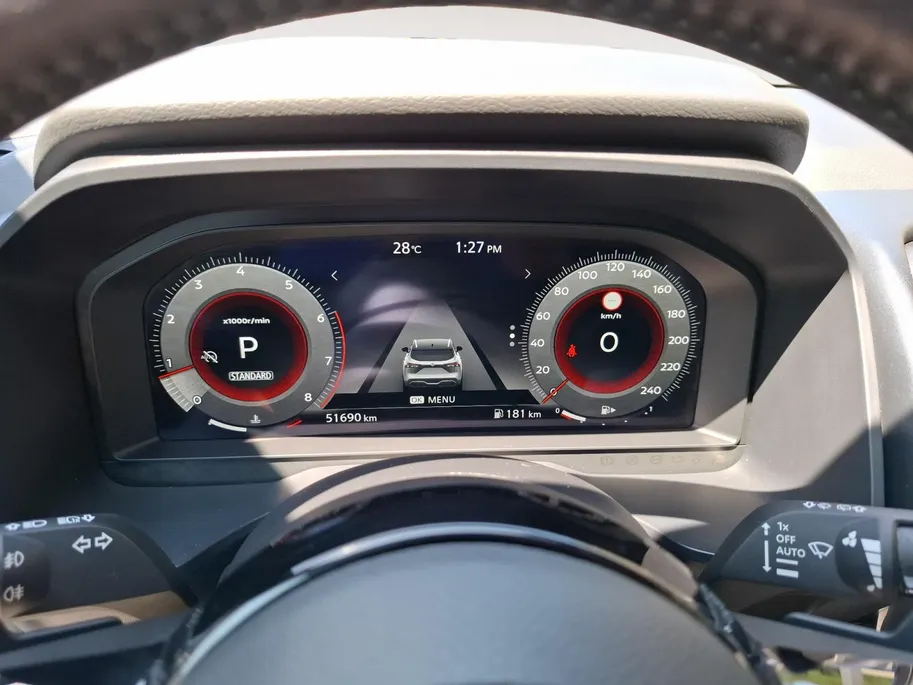 Nissan QASHQAI 1.3 MHEV Xtronic Tekna Plus |  1800 kg trekgewicht | Elektrische achterklep | 360 Camera | Elektrische stoelen met geheugen | Massage |