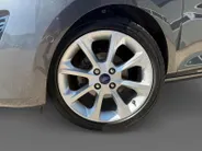 Ford Fiesta 1.5 TDCi Titanium Lease Edition | 1ste eigenaar | Volledig Zeeuw & Zeeuw Onderhouden | Winter Pack | Achteruitrijcamera | Apple Carplay & Android Auto |