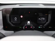 Kia EV5 GT-PlusLine 81.4 kWh | Schuifdak | Stuur-/stoelverwarming + ventilatie | Warmtepomp | 360 Camera | Elek. stoelverst. | Leer | HUD | LED | 19" LM |