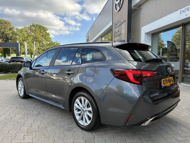 Toyota Corolla Touring Sports Hybrid 140 Active | Carplay | Camera | Adap. Cruise |