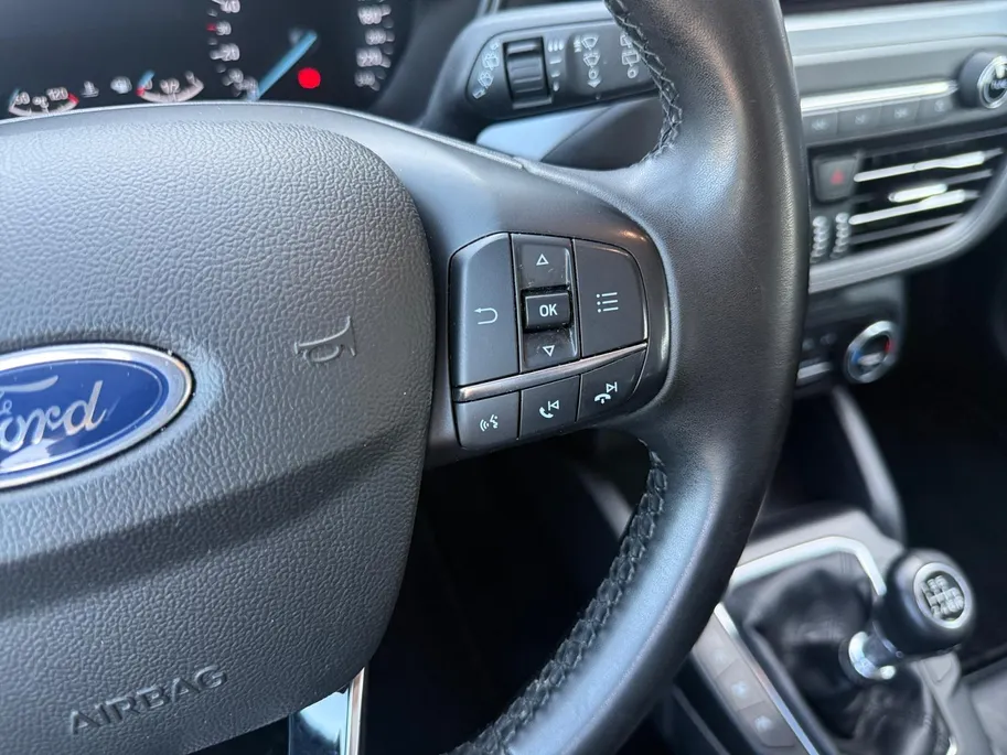 Ford Focus Wagon 1.0 EcoBoost Hybrid Titanium | 1e Eigenaar | Dealer onderhouden | Navigatie | Cruise Control | Android Auto/ Apple Carplay | Climate Control | Keyless | 12 maanden garantie!