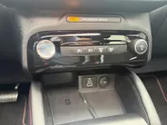 Ford Kuga 2.5 PHEV ST-Line | Adaptieve Cruise Control | Schuif/Kantel Dak | Elek. Trekhaak | 2100KG Trekgewicht | Dodehoek Detectie |