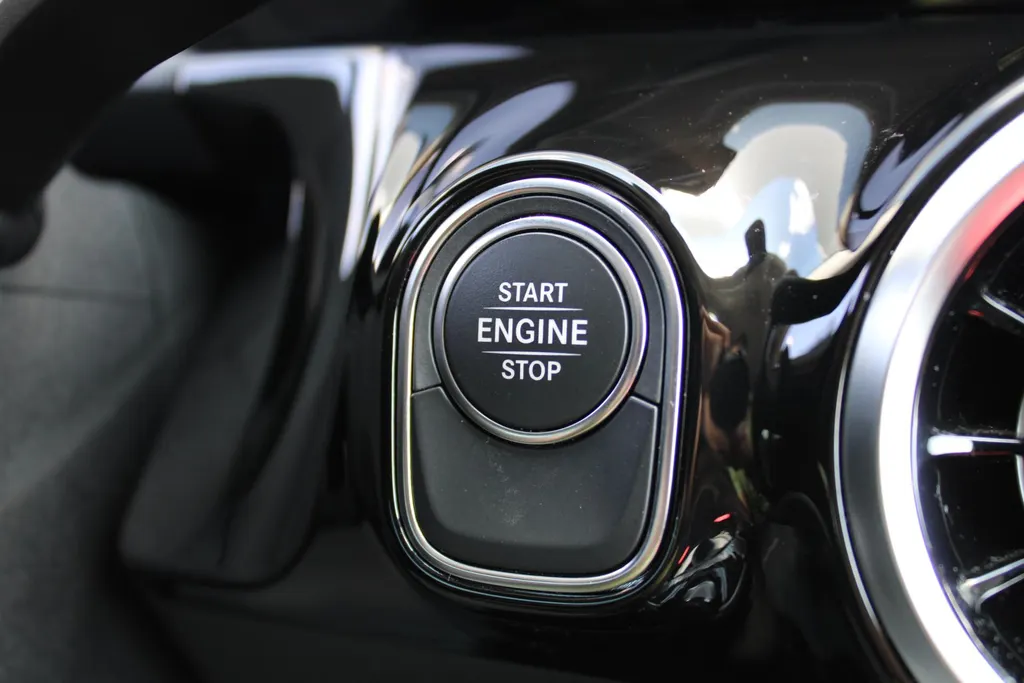 Mercedes-Benz B-Klasse B250e | Plug-in | 218PK | Automaat | 17' LM | Navi | Android Auto/Apple Carplay | Camera | Stoelverwarming |