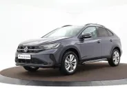 Volkswagen Taigo Life Edition 1.0 TSI 95 pk 5 versn. Hand · Camera · Apple/Android Car Play · P-Sensoren · Airco · 17'' Inch · Garantie t/m 23-10-2029 of 100.000km