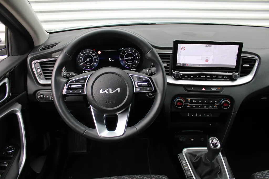 Kia XCeed 1.0 T-GDi DynamicPlusLine | Airco | Navi | Cruise | Camera | 18' LM |