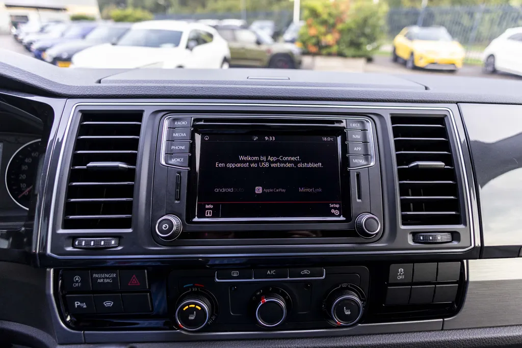 Volkswagen Transporter 2.0 TDI L2H1 DC 4Motion Highline EX.BTW