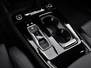 Audi Q6 e-tron Launch edition quattro 100Kwh 388 PK · Panorama dak · Assistentiepakket Veiligheid · Tech Pro