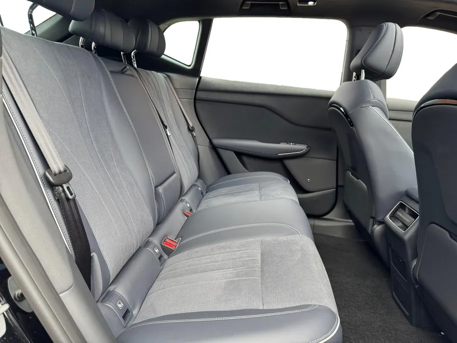 Voyah Courage Performance Edition 80 kWh | Nieuw model | Zeer compleet | 435 pk |