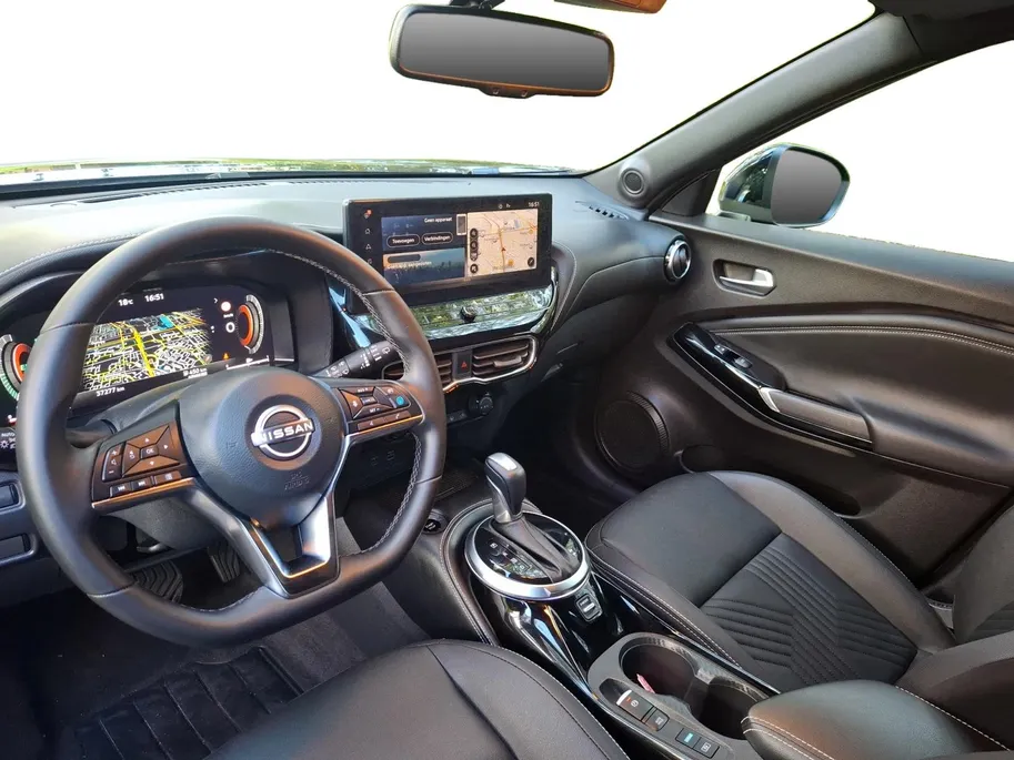 Nissan Juke 1.6 Hybrid Tekna | BOSE | RONDOM CAMERA | BLACK ON BLACK | CARPLAY |