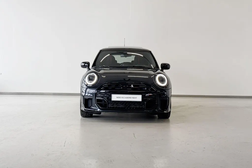 MINI Cooper 3-deurs 1.5 Cooper C John Cooper Works XL