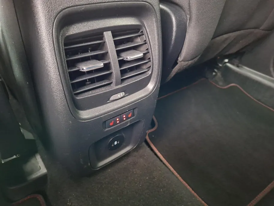 Ford Kuga 2.5 PHEV ST-Line | Winterpack | Driver Assistancepack | Technologypack | Adaptive Cruisecontrol | Camera v+a | Dodehoekdetectie | Head-up Display | El. Achterklep | Full LED