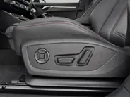 Audi Q3 Sportback 45 TFSI e 245pk S Edition · Panoramadak · Lederen Bekleding · 360 Camera · Wegklapbare Trekhaak · SONOS Audio · Stoelverwarming · Elek. Achterklep · 21'' velgen · Adaptive Cruise Control ·