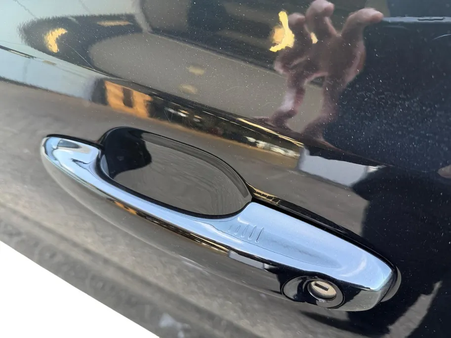 Ford Focus Wagon 1.0 EcoBoost Hybrid ST Line Style | Dealer onderhouden | NL auto | Winter pack | Trekhaak | Navigatie | Apple carplay & Android auto | Parkeersensoren voor en achter | Achteruitrijcamera | Cruise control | Draadloos opladen mobiel | Privacy glas | B