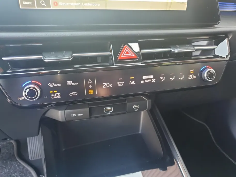 Kia Niro 1.6 GDi Hybrid DynamicLine | Navigatie | Camera | Adaptieve cruise control | Apple Carplay / Android Auto | Parkeersensoren voor en achter | Verbruik 1 op 20!